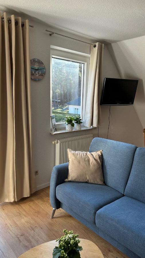 Ferienwohnung "Am Walde" Lubmin Ngoại thất bức ảnh